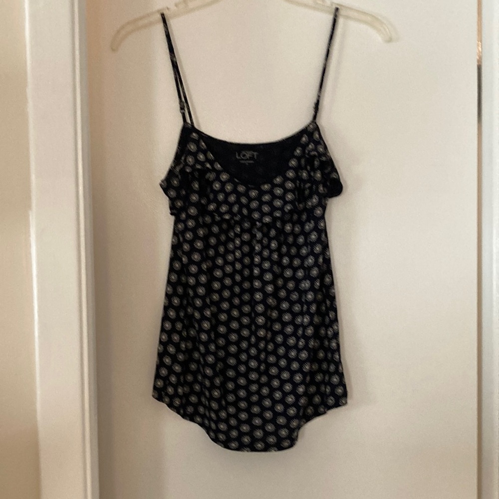 LOFT Navy Blue Adjustable Spaghetti Strap Top with White Accents. Size S EUC